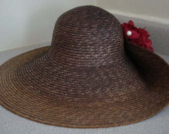 VINTAGE Wide Brim STRAW HAT / Floppy Resort Hat with Floral Tea Rose.