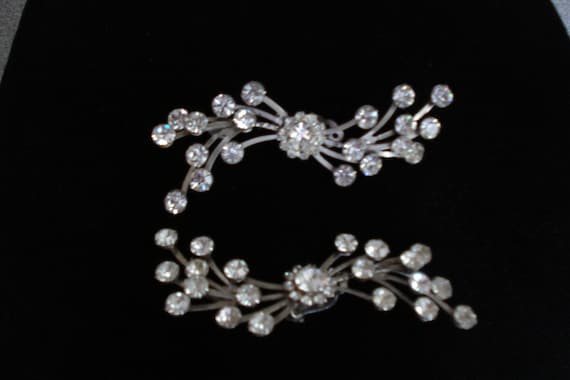 VINTAGE KIRKS FOLLY Ear Climbers / Large Clip on E