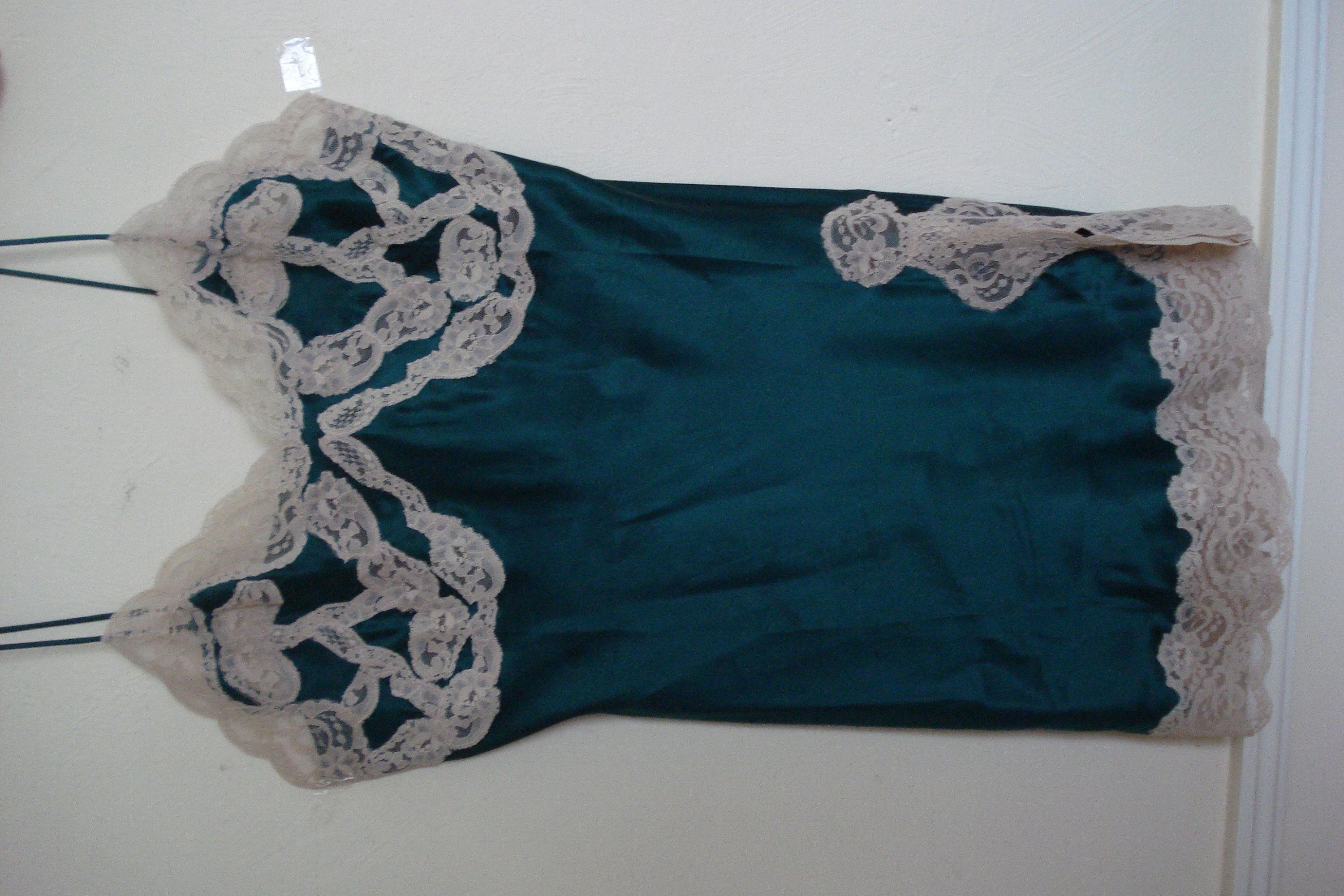 Victoria\'s Secret Teal Lace Trim Slip Rare Vintage Gold Label Victorias Secret Icy Blue Jacquard  main image 2