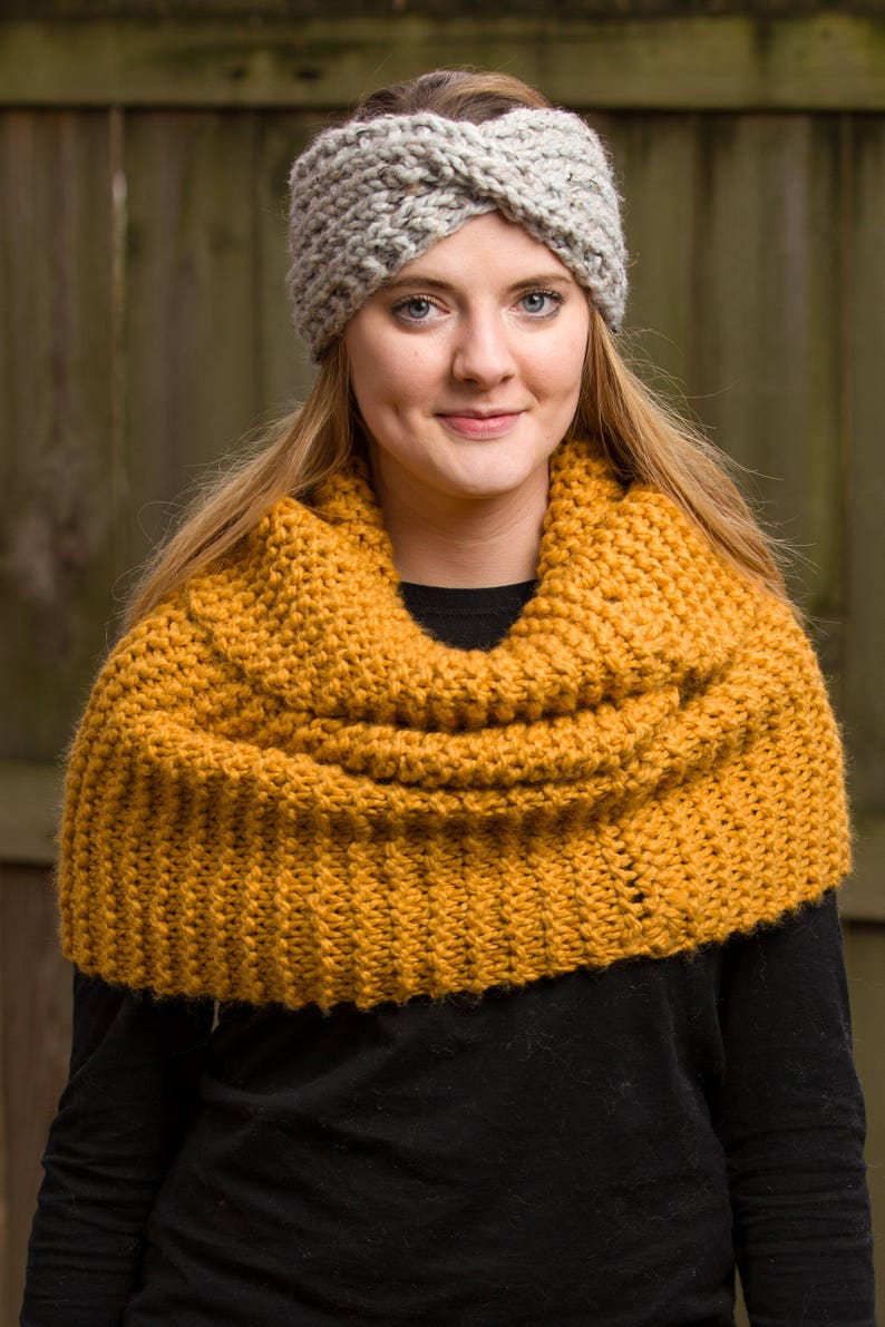 KNITTING PATTERN Coffee Shop Cowl Infinity Scarf Chunky | Etsy