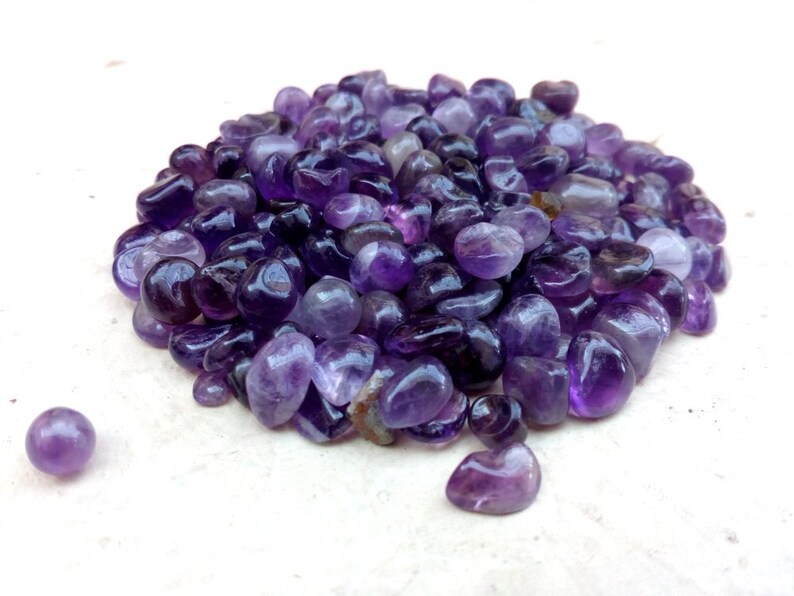 Amethyst Gemstone Chips Smooth Natural Moon Amethyst Gravel Bits Small Tumbled Purple Amethyst Pieces Loose Amethyst Stones