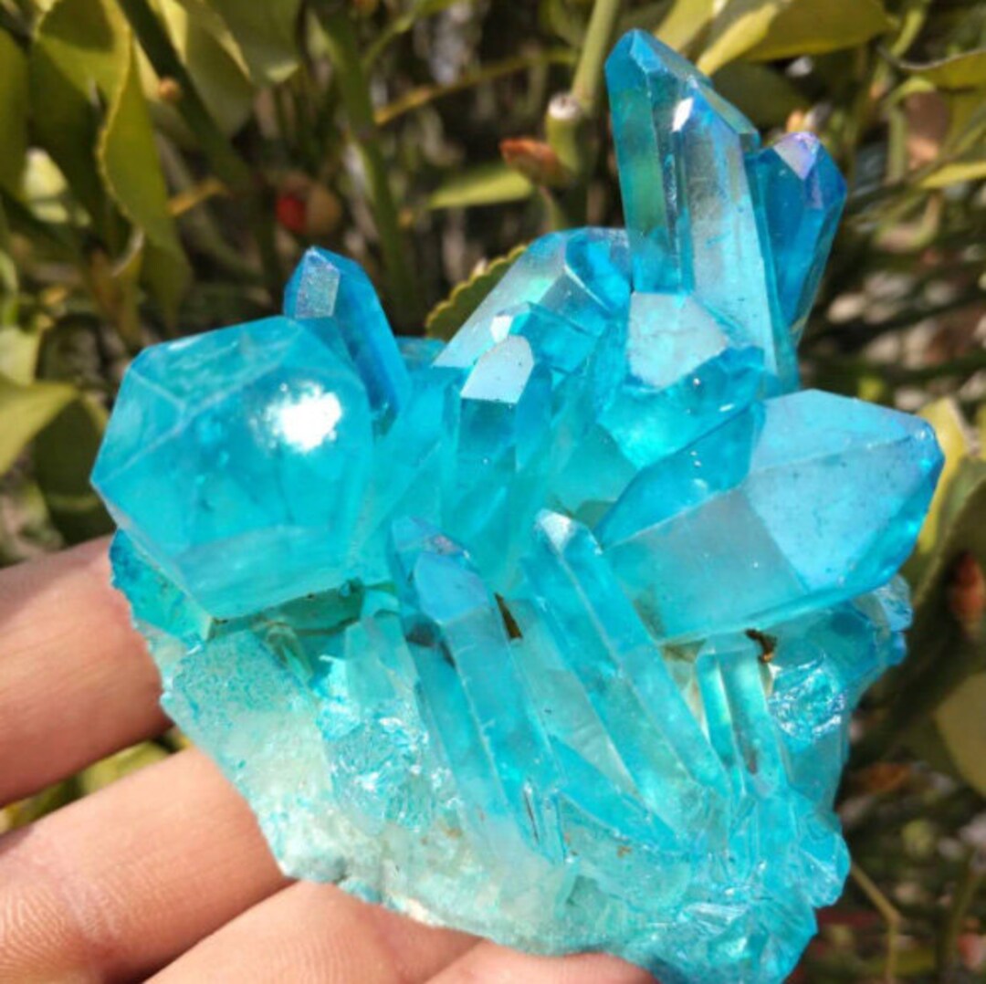ONE Color Enhanced Sky Blue QUARTZ Crystal 190 200 Grams Etsy