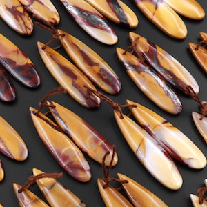 Geboord Australische mookaiet jaspis oorbel paar bijpassende traan edelsteen oorbellen kraal paar bordeaux rood gele kleuren