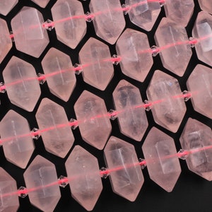 Naturlig rosa rosenkvarts fasetterad dubbelterminerad spets mittborrad fokalhängespärla kula bikon 15,5" sträng