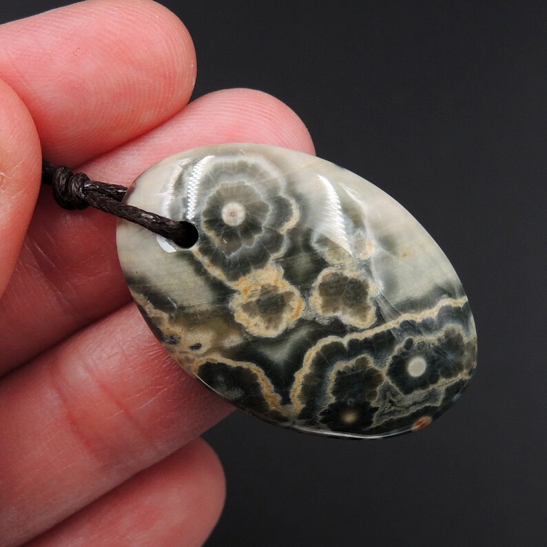 red Dragon Veins Agate Pendant stone Unique orange EA609