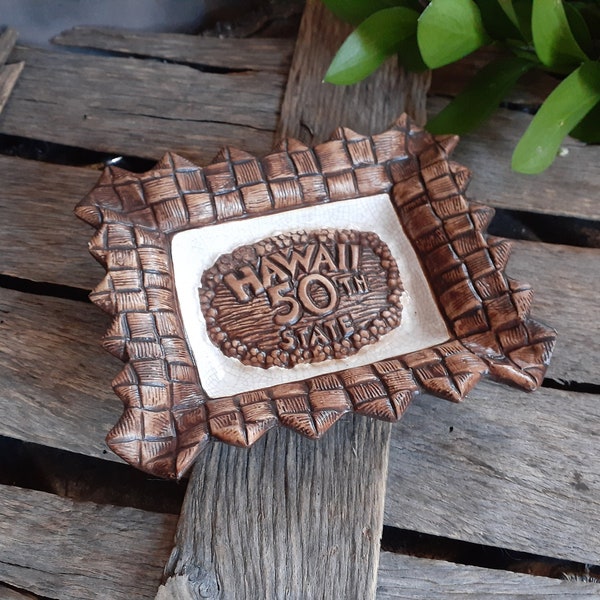 Treasure Craft of Hawaii 50th State Trinket Dish / Ashtray / Souvenier Dish - Vintage Hawaiin Wood Stain w/ White Crackle Glaze  Tiki Decor