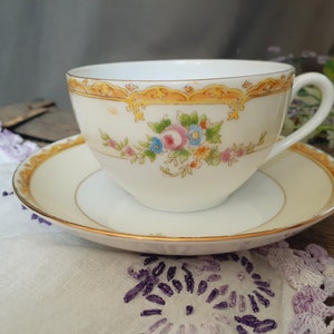 Antique Cup and Saucer Set C.1921--- Noritake Morimura Flat Tea Cup & Saucer Set Cottage / High Tea / Bridal Shower Tea Party Vintage China