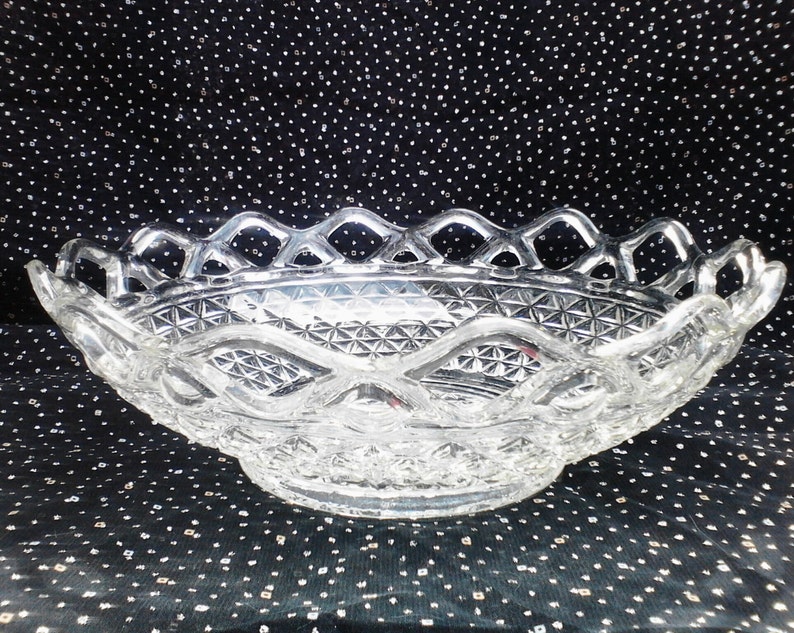 Imperial Glass Ohio Lace Edge Clear Diamond Pattern 10.5 Bowl