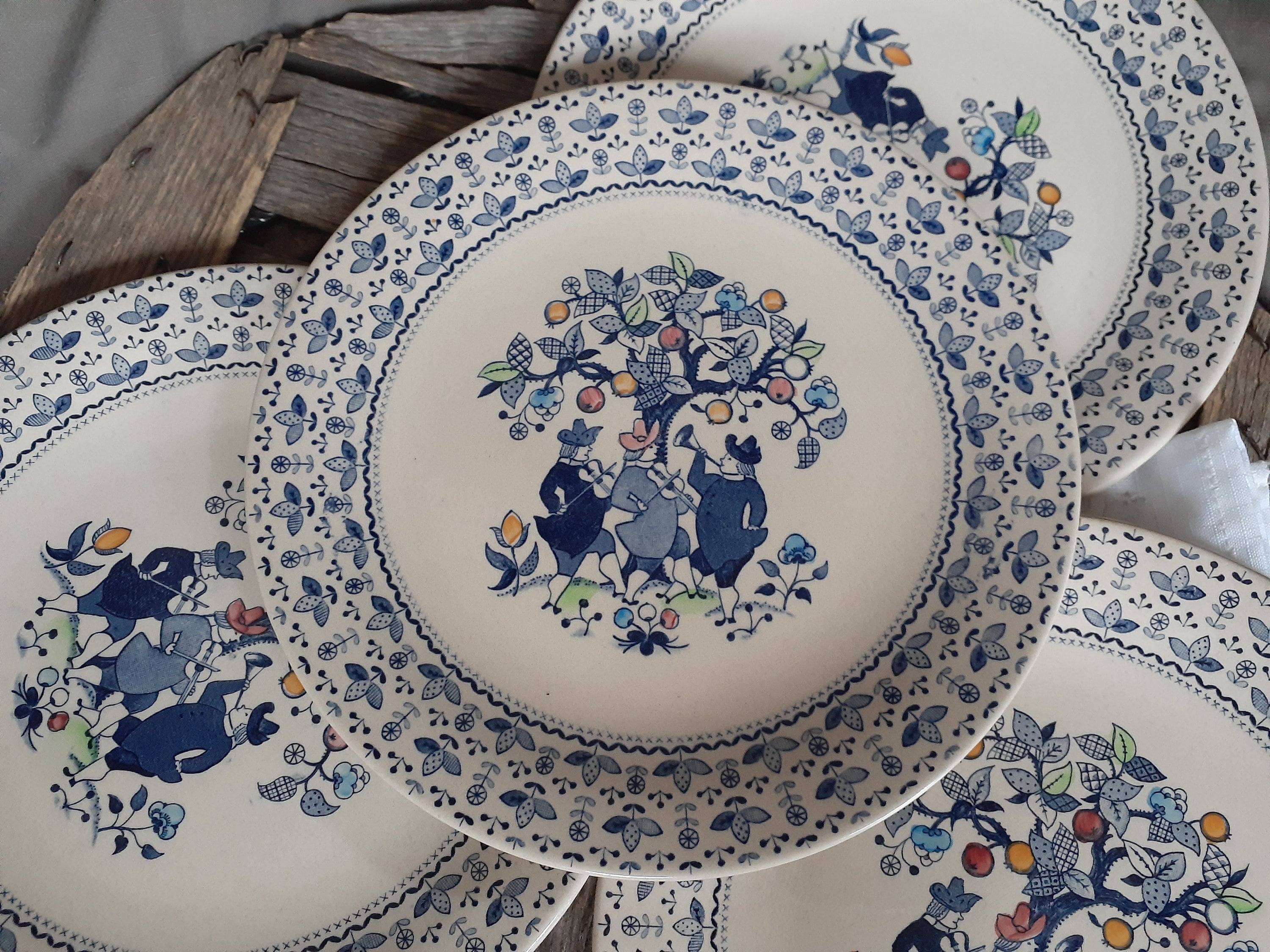 Vintage Enamel Plates, Set of 3, White Enameled Plate With Blue