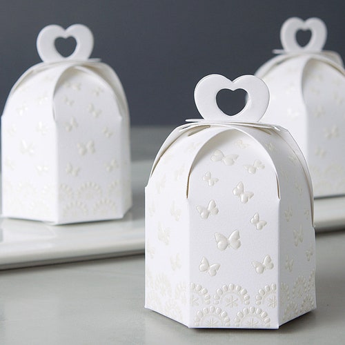 Elegant Bridal Shower Favor Boxes Round With Embossed Etsy