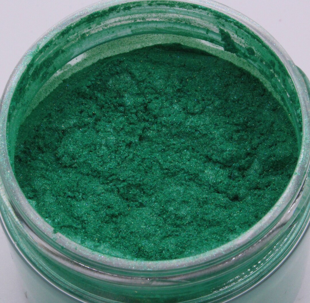 Mica Powder Froggy Green Mica for Cold Process Soap Making, Car