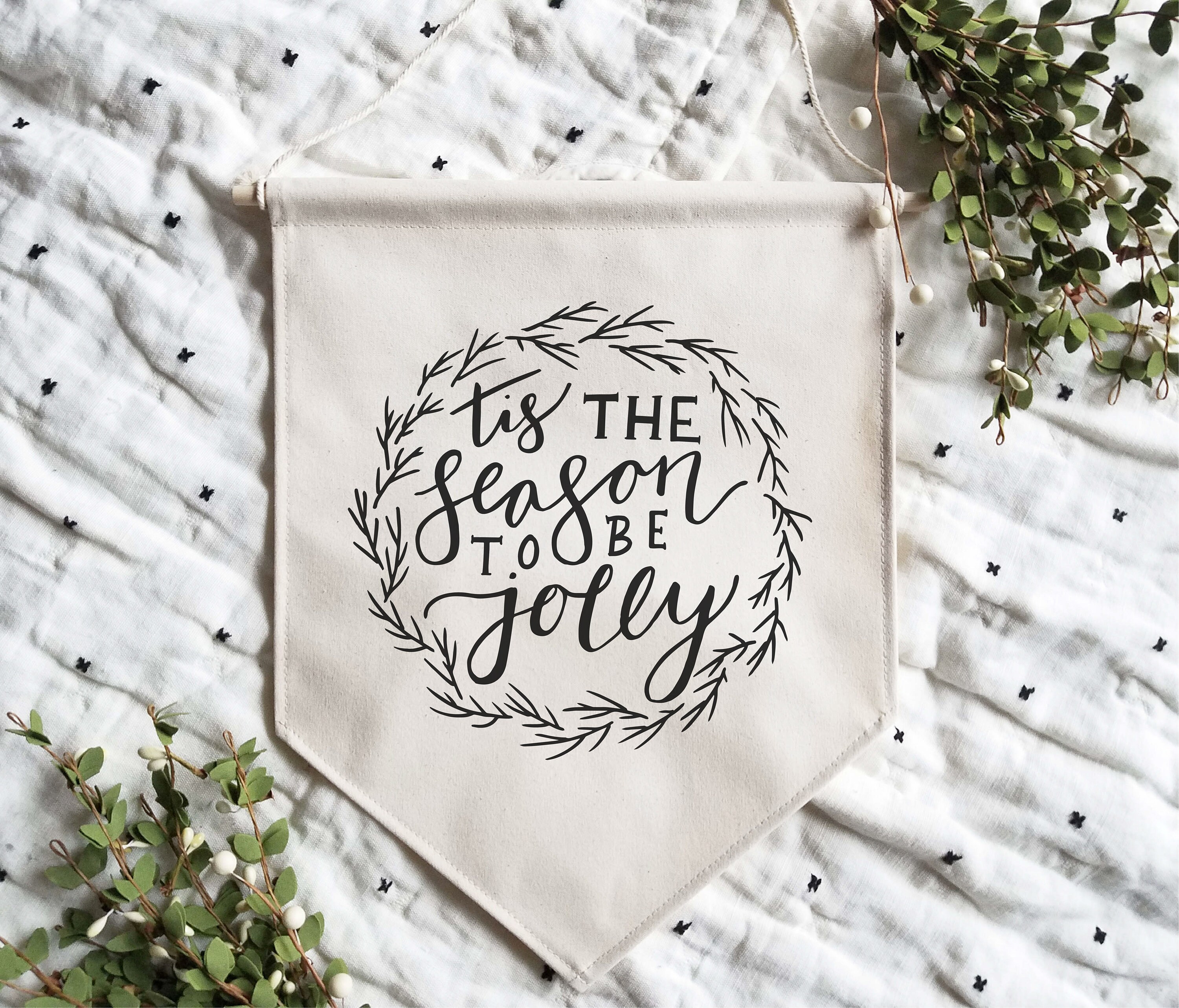 C'est La Saison Pour Être Jolly/Holiday Wall Flag