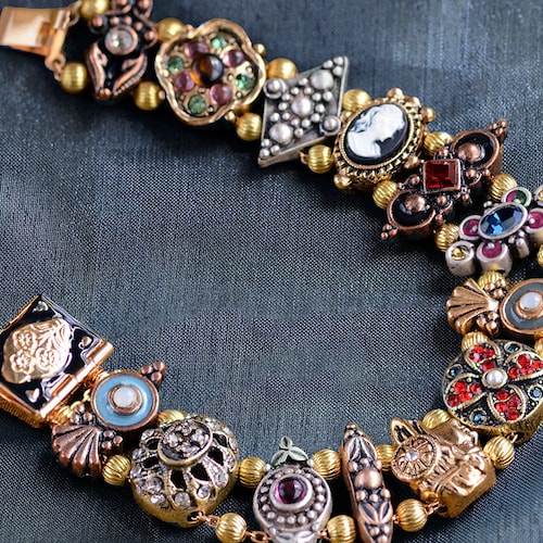 Vintage WESTERN GERMANY Mixed Materials Cluster Bead Ornate Bracelet