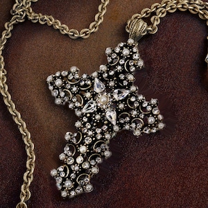 Pearl Crystal Vintage Cross Necklace, Cross Jewelry, Religious Necklace, Faith Necklace, Religious Jewelry, Cross Pendant  N842-PR