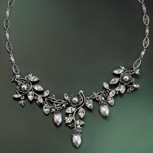 Silver crystal vintage necklace, Vintage Crystal wedding necklace, Crystal flower statement necklace N1186-SIL