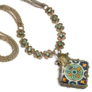 Talavera Tile Flower Necklace, Tile Necklace, Boho Necklace, Vintage Necklace, Flower Jewelry, Mexican Tile Pendant N1498 Earth Green