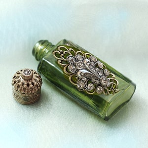 Perfume Bottle, Perfume Bottles Vintage, Essential Oil bottles, Mini Perfume, Scent Bottle, Fleur de Lis, Vintage Bottles, Gift for Her 606