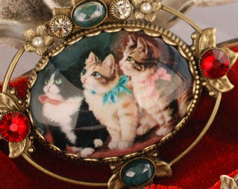 Vintage Christmas Pin, Cat Pin, Cat Brooch, Vintage Cat, Pin, Cat Lover Gift, Cat Jewelry, Christmas Pin, Christmas Jewelry,  P330-K