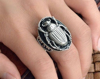 Scarab Ring, Beetle Ring, Black Goth Ring, Insect Jewelry, Egyptian Scarab Ring, Vintage Scarab Ring, R535