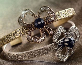 Celtic Clover Bracelet, Lucky shamrock trefoil Bracelet, Victorian Clover Charm, St. Patricks Day Jewelry, Vintage St. Paddy jewelry BR488