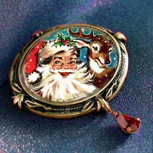 Santa Pin, Santa Brooch, Pin, Brooch, Christmas Pin, Christmas Brooch, Reindeer Pin, Holiday Pin, Holiday Brooch P342