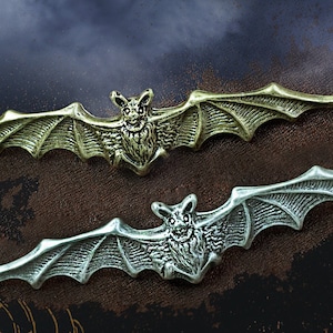 Bat Pin, Flying  Bat Brooch, Halloween Pin, Bat Jewelry for men, Vampire Bat Pin, Vampire Jewelry P681