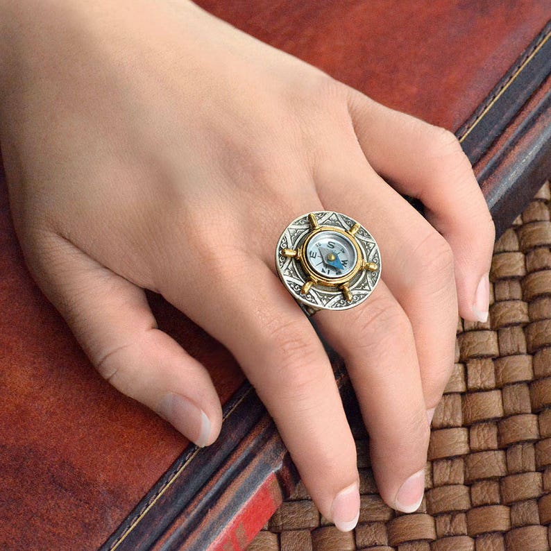 Compass Ring, Miniature Compass, Compass Jewelry, Ship Wheel Jewelry, Vintage Ring, Antique Compass Ring, Antique Compass Jewelry R545 image 3