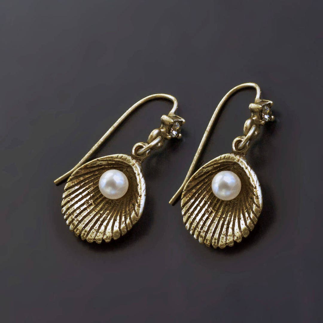 Seashell and Pearl Earrings, Seashell Jewelry, Pearl Jewelry, Ocean ...
