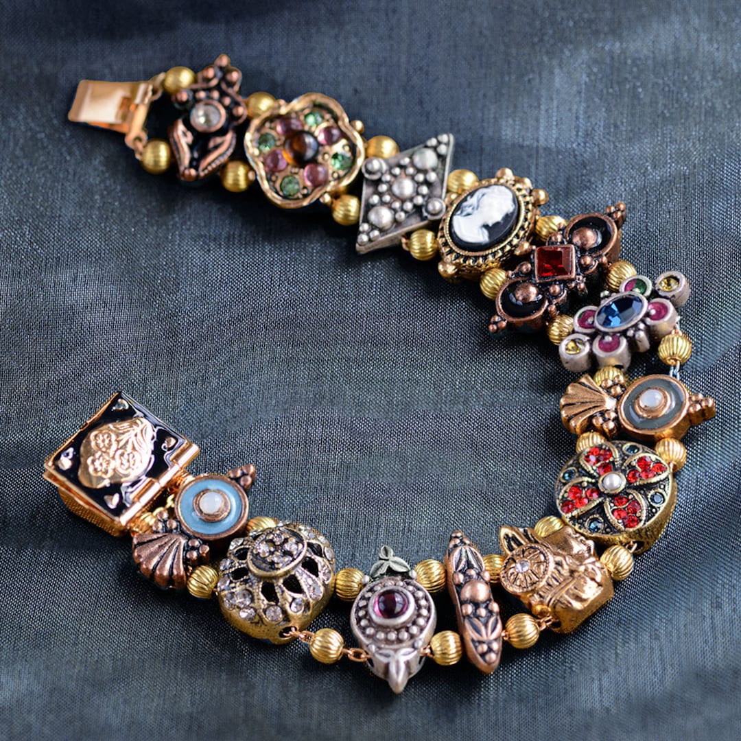 Gold Victorian Slide Bracelet Vintage Charm Bracelet Vintage Etsy 日本
