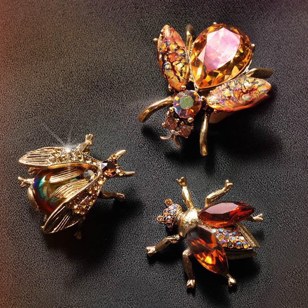 Sweet Honeybee Crystal Pearl Enamel Insect Bee Brooch Pin Women Costume Jewelry 