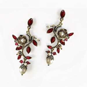 Ruby red garnet earrings, post or clip  E1186-GA