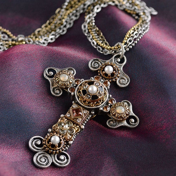 Vintage Cross Pendant Necklace, Rosary, Renaissance Necklace, Christian Necklace, Confirmation Necklace, Cross Jewelry N1404 - Etsy Vintage Cross Pendant Necklace, Rosary, Renaissance Necklace, Christian Necklace, Confirmation Necklace, Cross Jewelry N1404 - Etsy