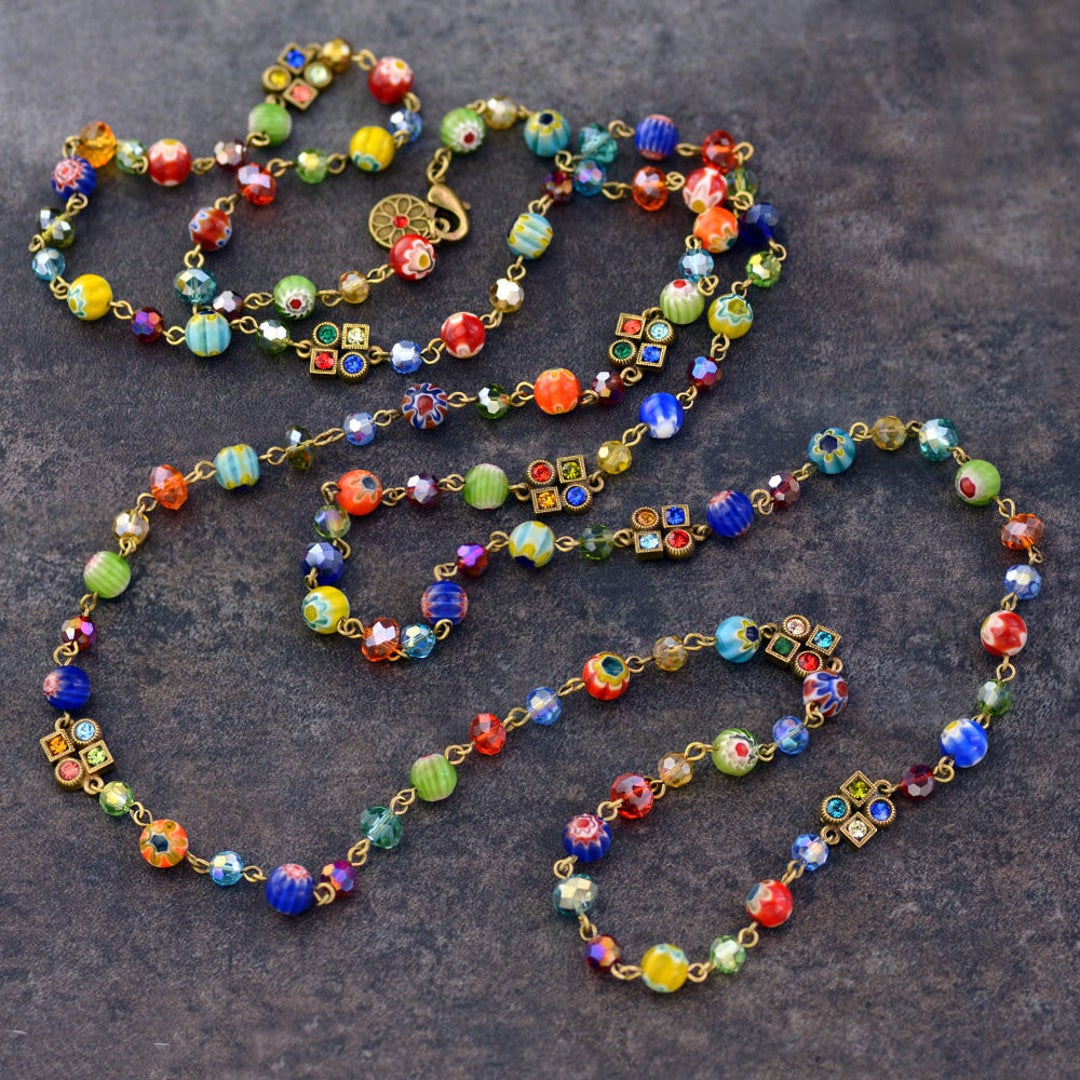 Large glass bead necklaces deals