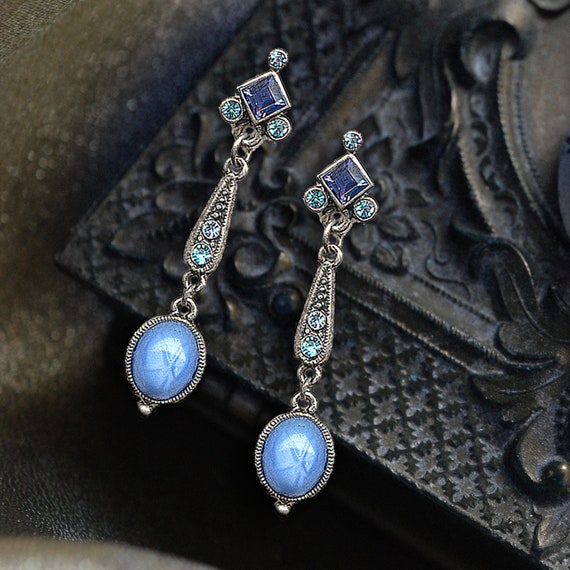 Toppe orecchini argento vintage con zaffiri e rose di cristalli Toppe orecchini argento vintage con zaffiri e rose di cristalli