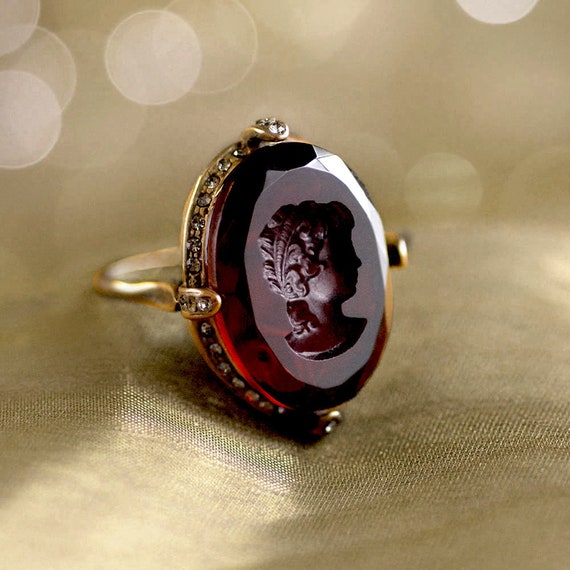 Antique Ring R135 Antique Intaglio Vintage Cameo Jewelry Intaglio Jewelry Cameo Intaglio Ring Cameo Jewelry Vintage Glamour Ring