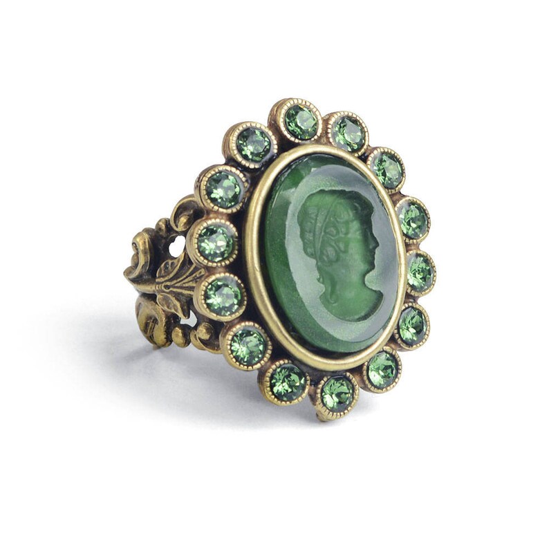 Antique Ring R135 Antique Intaglio Vintage Cameo Jewelry Intaglio Jewelry Cameo Intaglio Ring Cameo Jewelry Vintage Glamour Ring