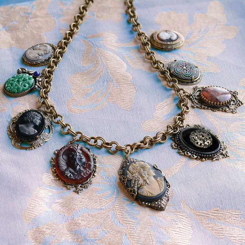 Vintage Cameo Necklace Sweet Romance Cameo Charm Necklace Etsy