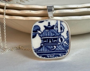 20th wedding anniversary Willow pattern china, blue and white china, Chinese pagoda, broken china wedding anniversary gift, square pendant