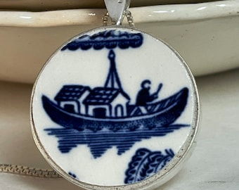 Willow pattern broken china jewellery blue and white china, vintage china, 20th wedding anniversary gift, round silver boat pendant