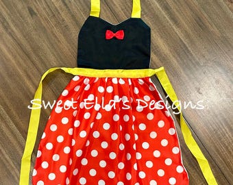 Minnie Mouse Dress Up Apron