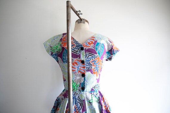 1980s vintage peplum print floral fit and flare d… - image 3