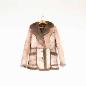 Beautiful Vintage Medium Mid Length Sheepskin Shearling Coat light brown 1960&#39;s / M 42 made in Canada wool suede shearling jacket thick