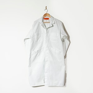 Vintage 1960&#39;s Universal Duster Trench Chore Coat / Large Faded Engineer Work Jacket hand repaired four pocket coat white /