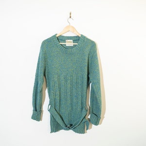 Vintage Green cable knit Wool blend Mod Sweater Medium Belted 60&#39;s / fitted 70s sweater / spring layer / vintage jumper