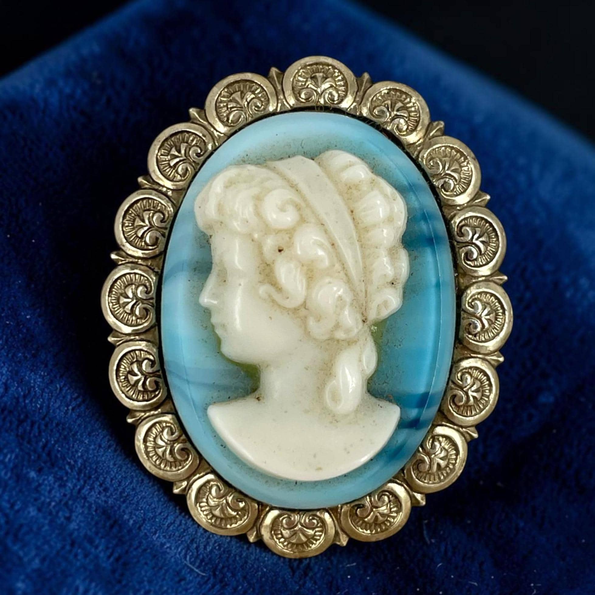 W Germany Cameo Brooch - Etsy