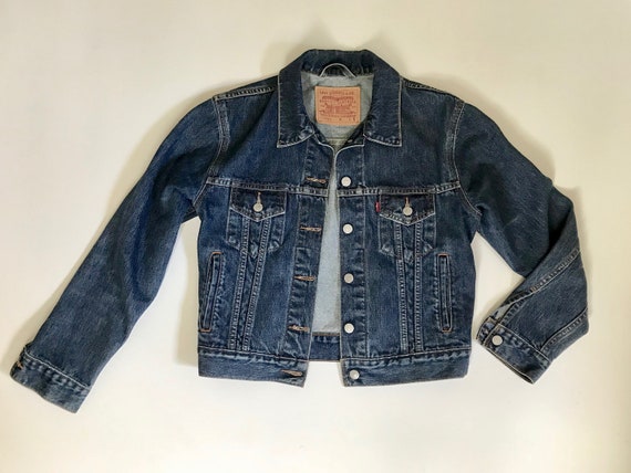 levi's dark denim jacket womens