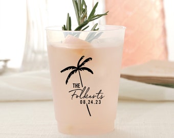 Tropical Palm Tree -Personalized Cups - 10 oz Plastic Frost Flex Cups, Custom Party Cups, Engagement Party, Wedding Favor