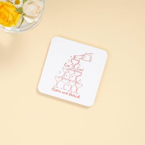 Posavasos personalizados para bodas: diseño de torre de champán para la decoración de la mesa. imagen 1