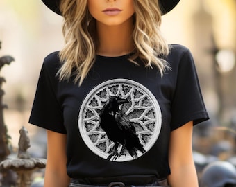 Raven Shirt, Goblincore t, Black Bird Shirt, Gothic bird tshirt, Retro Black Crow Shirt, Unisex T-Shirt, Gothic Halloween t, Dark Aesthetic