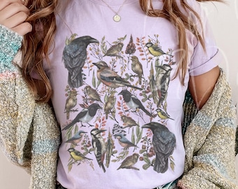 Boho Vogel Shirt, Cottagecore T-Shirt, Komfortfarben Tshirt, Naturecore Shirt, Vogelblumen-T-Shirt, Naturliebhabergeschenk, Geschenk für Mutter